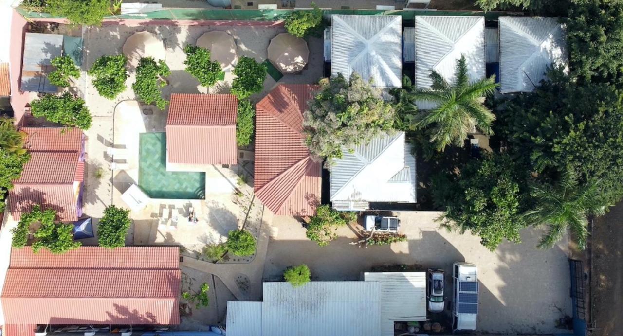 Tamahostel & Glamping Tamarindo Esterno foto