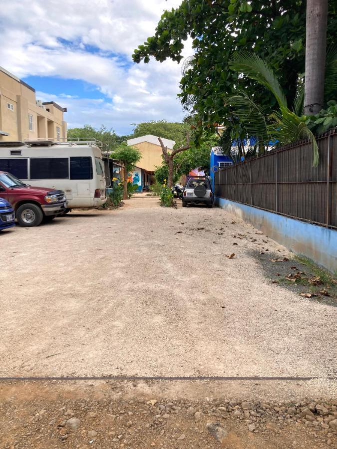 Tamahostel & Glamping Tamarindo Esterno foto