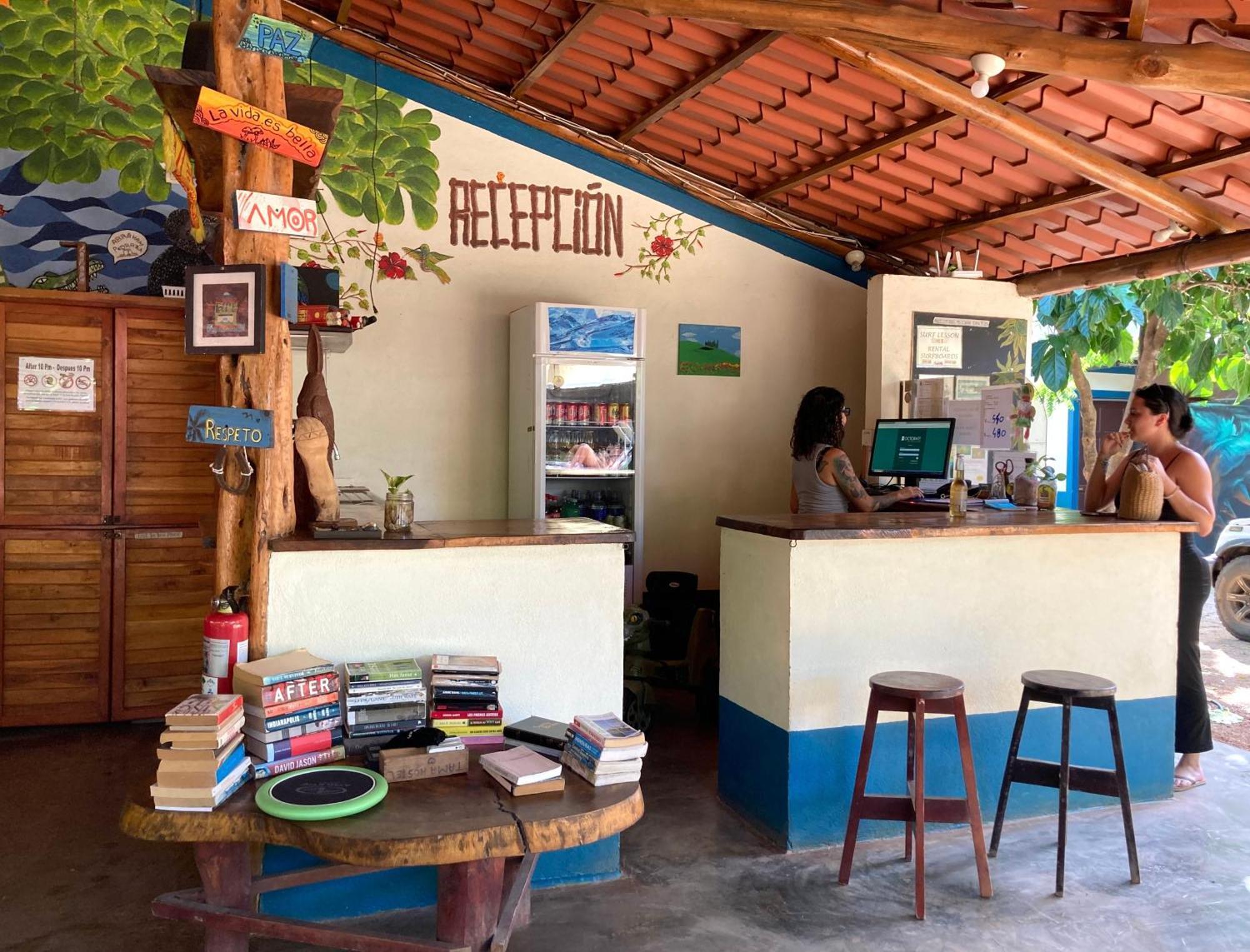 Tamahostel & Glamping Tamarindo Esterno foto