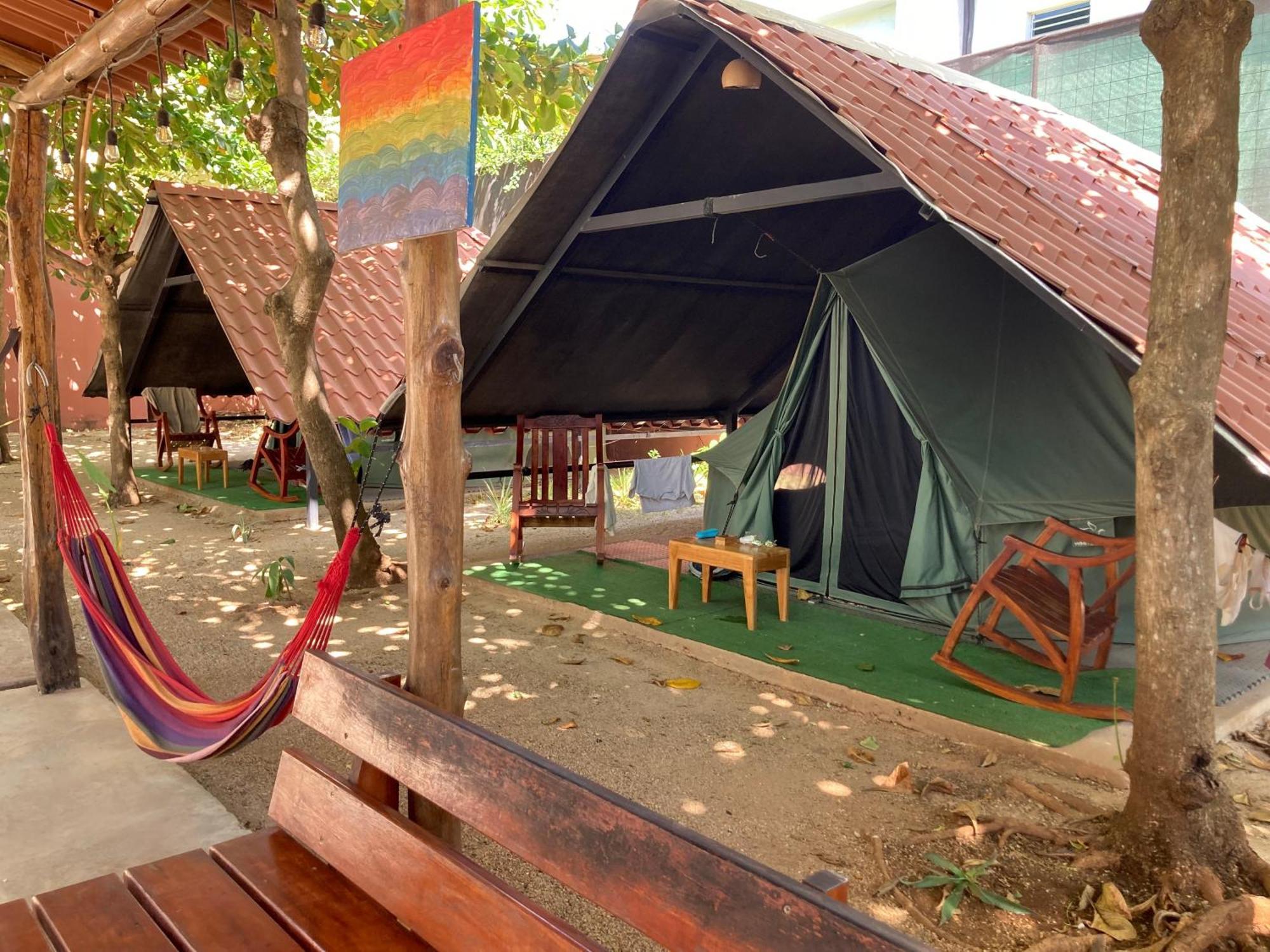 Tamahostel & Glamping Tamarindo Esterno foto