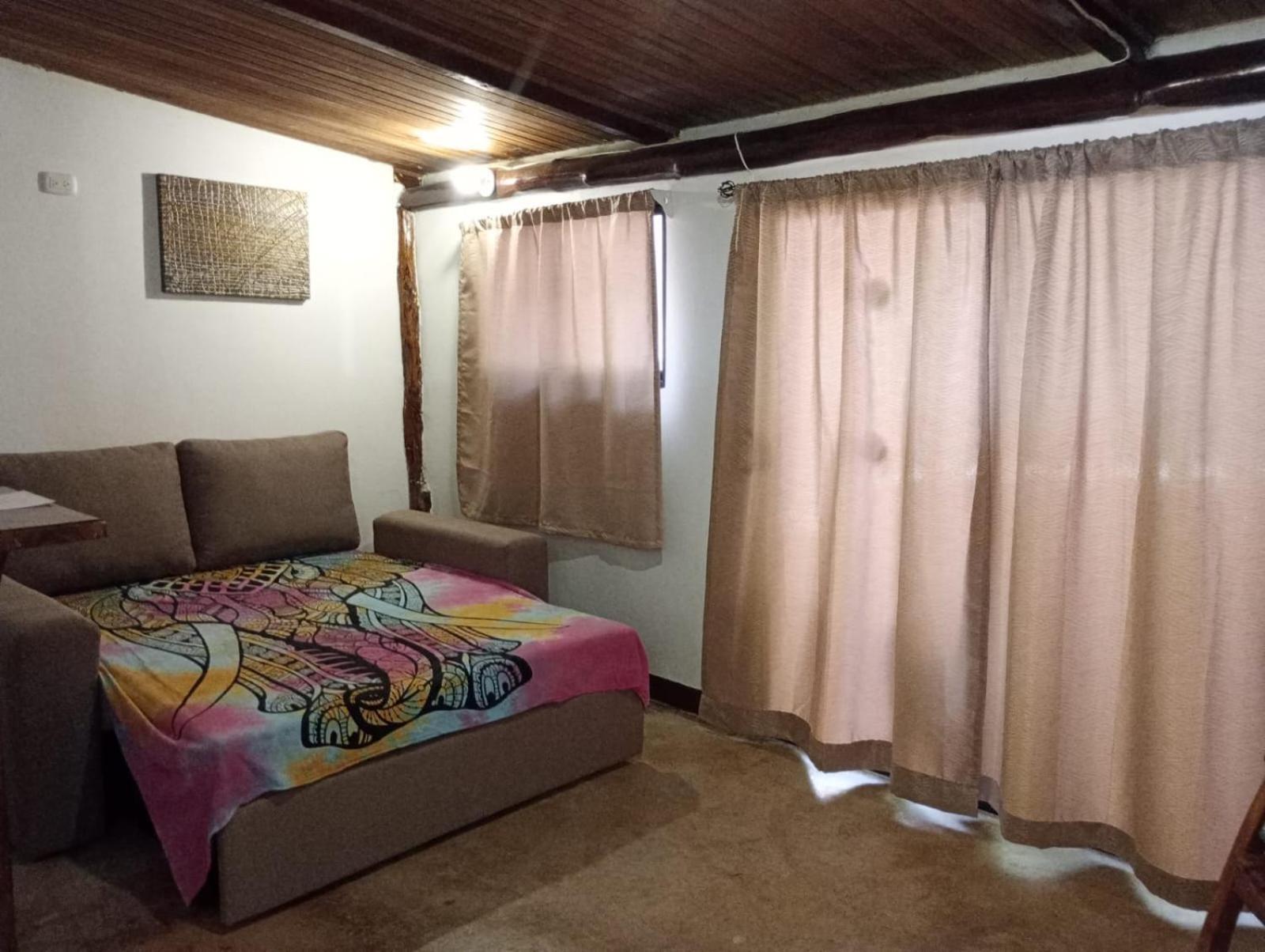 Tamahostel & Glamping Tamarindo Esterno foto