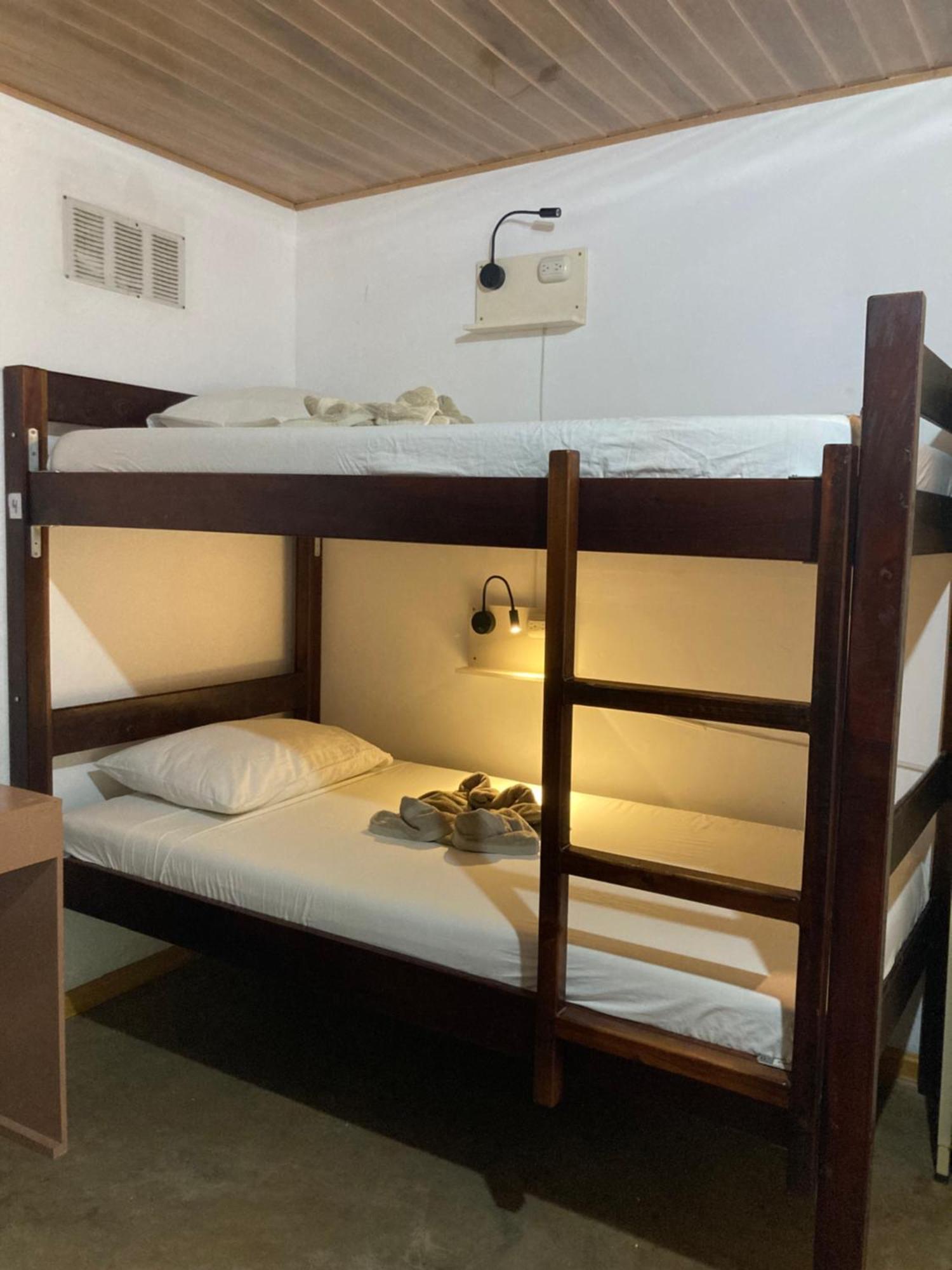 Tamahostel & Glamping Tamarindo Esterno foto